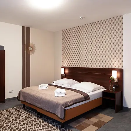 Polonia - Frankfurt/oder 3*